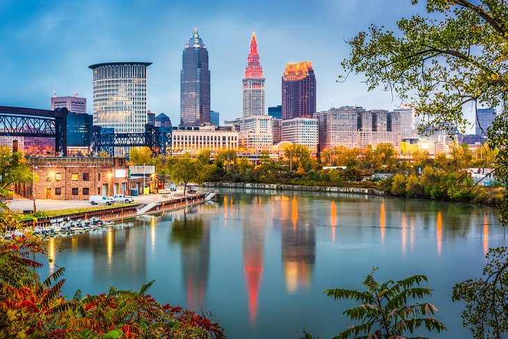 SVN® Expands Presence in Ohio With the Addition of SVN | Summit Commercial Real Estate in Cleveland
